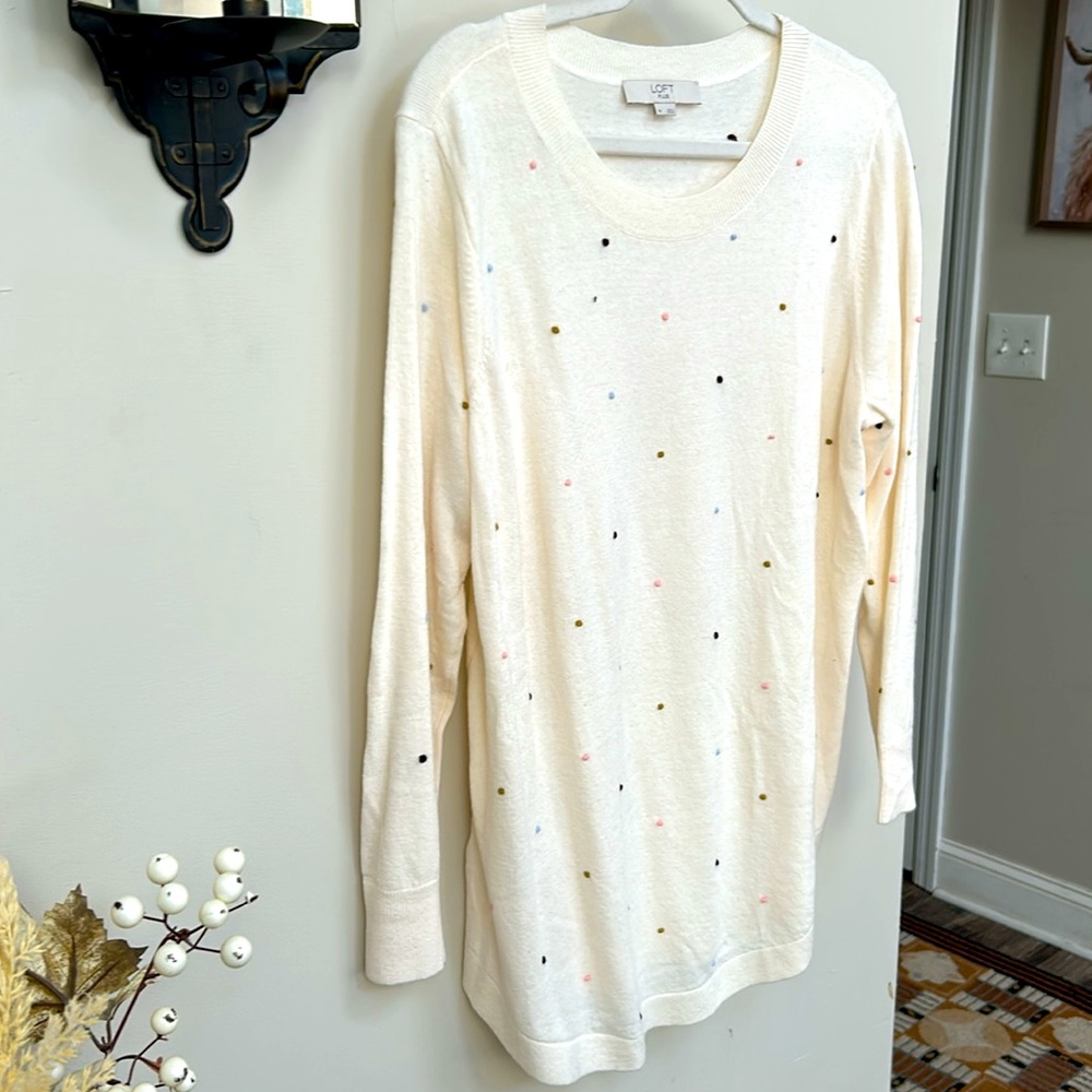 Creamy Polka Dot Loft Sweater 14 - Picture 8 of 9